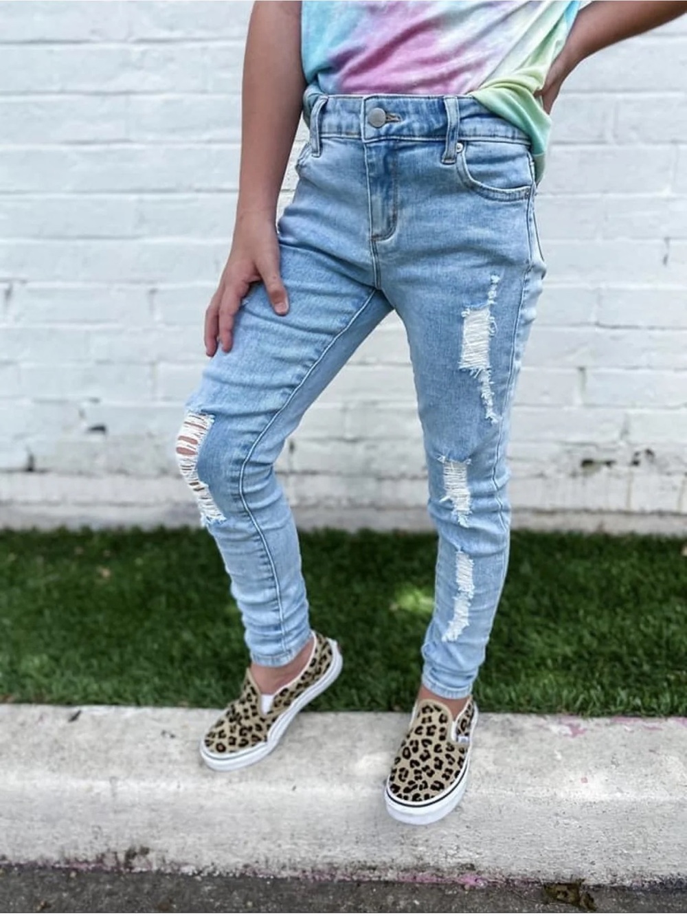 Light Blue Distressed Women’s Skinny Jeans